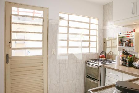 Casa à venda com 90m², 2 quartos e 1 vaga Casa à venda com 90m², 2 quartos e 1 vagaCozinha