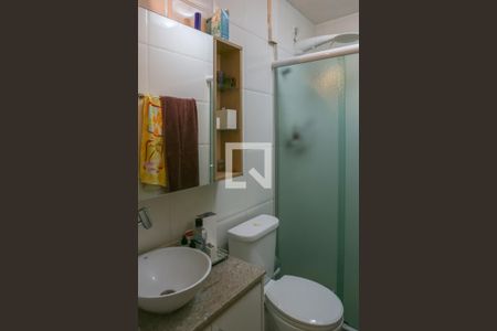 Casa à venda com 90m², 2 quartos e 1 vaga Casa à venda com 90m², 2 quartos e 1 vagaBanheiro da Suíte