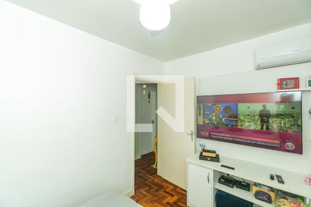 'Quarto 1 de apartamento à venda com 2 quartos, 48m² em Santa Tereza, Porto Alegre