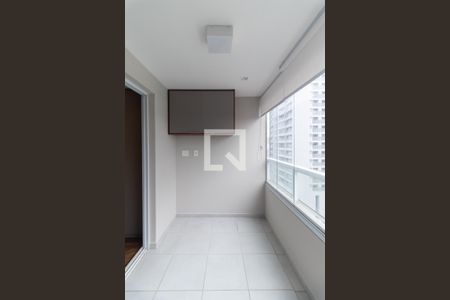 Varanda de kitnet/studio para alugar com 1 quarto, 25m² em Jardim Paulistano, São Paulo