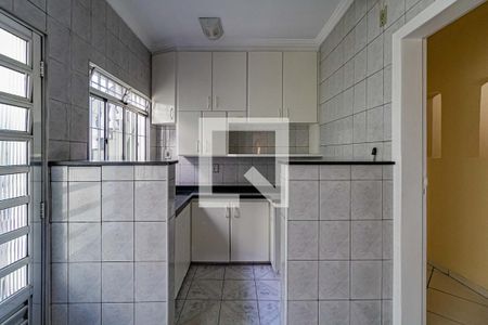 Casa à venda com 139m², 4 quartos e 2 vagasCozinha