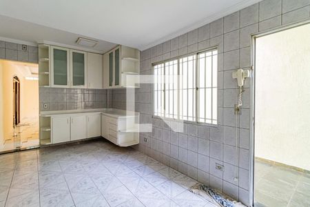 Casa à venda com 139m², 4 quartos e 2 vagasGaragem Cozinha