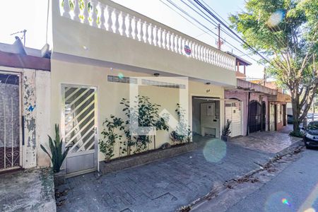 Casa à venda com 139m², 4 quartos e 2 vagasFachada
