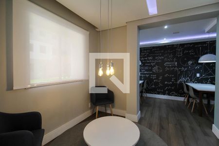 Apartamento para alugar com 41m², 2 quartos e sem vaga Apartamento para alugar com 41m², 2 quartos e sem vagaEspaço de Reunião