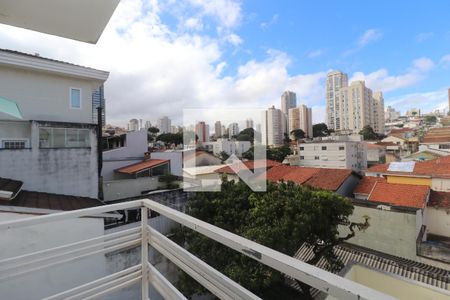 Casa à venda com 271m², 3 quartos e 5 vagasVaranda do quarto 1