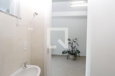 Casa à venda com 271m², 3 quartos e 5 vagasBanheiro de Serviço