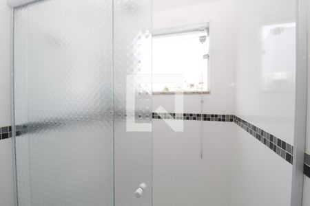 Casa à venda com 271m², 3 quartos e 5 vagasBanheiro da Suíte 1