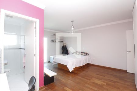 Casa à venda com 271m², 3 quartos e 5 vagasQuarto 1 - Suíte