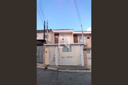 Casa à venda com 271m², 3 quartos e 5 vagasFachada