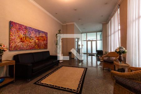 Apartamento à venda com 124m², 3 quartos e 3 vagasHall social