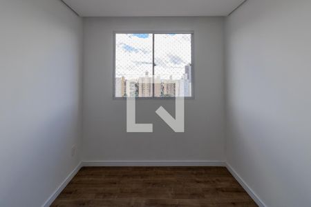 Quarto 1 de apartamento para alugar com 2 quartos, 44m² em Jardim Maria Duarte, São Paulo