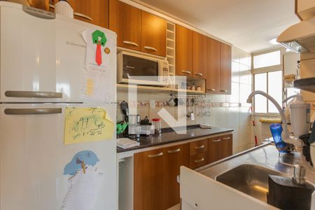 Cozinha e Área de Serviço de apartamento à venda com 1 quarto, 22m² em São Sebastião, Porto Alegre