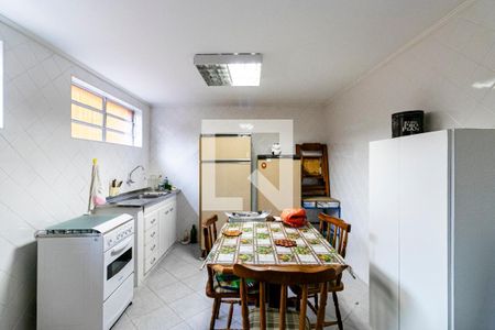 Casa à venda com 134m², 2 quartos e 1 vaga Casa à venda com 134m², 2 quartos e 1 vagaSubsolo - Cozinha