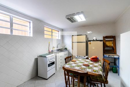 Casa à venda com 134m², 2 quartos e 1 vaga Casa à venda com 134m², 2 quartos e 1 vagaSubsolo - Cozinha