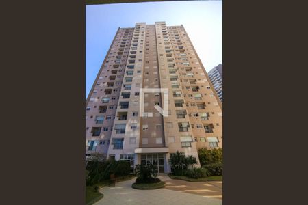 Apartamento para alugar com 48m², 2 quartos e 1 vaga Apartamento para alugar com 48m², 2 quartos e 1 vagaFachada