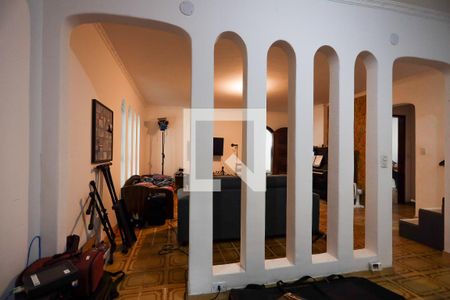 Sala de lareira de casa para alugar com 3 quartos, 200m² em Jardim Semiramis, Cotia
