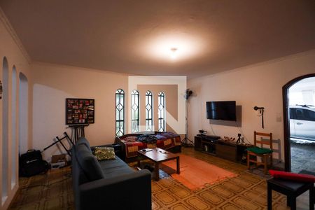Sala  de casa para alugar com 3 quartos, 200m² em Jardim Semiramis, Cotia