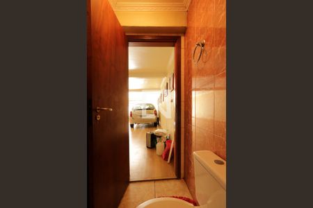 Casa à venda com 300m², 3 quartos e 8 vagasLavabo da Garagem