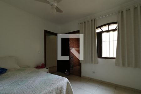 Casa à venda com 300m², 3 quartos e 8 vagasSuite 2