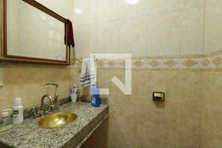 Casa à venda com 300m², 3 quartos e 8 vagasLavabo