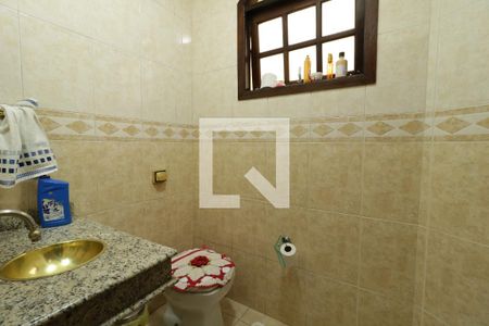 Casa à venda com 300m², 3 quartos e 8 vagasLavabo