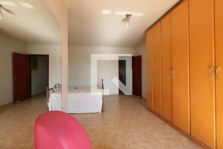 Suite 1 de casa à venda com 3 quartos, 300m² em Vila Humaitá, Santo André