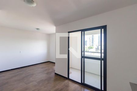 Cozinha de kitnet/studio à venda com 1 quarto, 24m² em Bonfim, Osasco