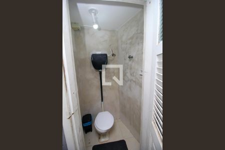 Casa para alugar com 300m², 4 quartos e 2 vagasBanheiro da  Área Externa