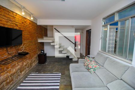 Sala de casa para alugar com 4 quartos, 300m² em Santa Teresa, Rio de Janeiro