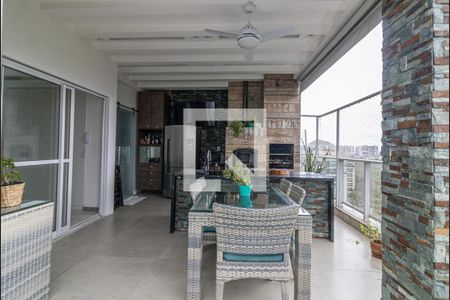 Apartamento à venda com 150m², 3 quartos e 2 vagas Apartamento à venda com 150m², 3 quartos e 2 vagasÁrea gourmet