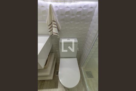 Apartamento à venda com 150m², 3 quartos e 2 vagas Apartamento à venda com 150m², 3 quartos e 2 vagasBanheiro Social