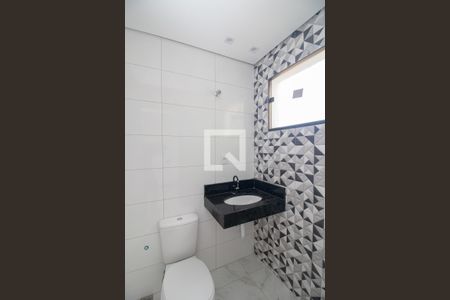 Banheiro da Suíte de casa à venda com 3 quartos, 130m² em Jardim Central, Betim