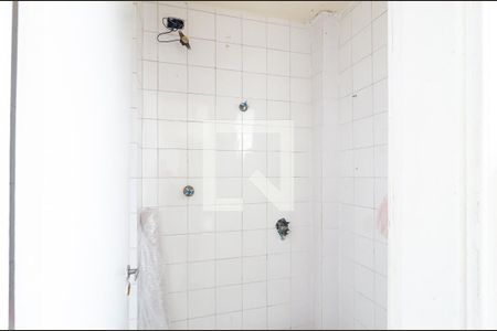 Apartamento à venda com 64m², 3 quartos e 2 vagas Apartamento à venda com 64m², 3 quartos e 2 vagasBanheiro de Serviço