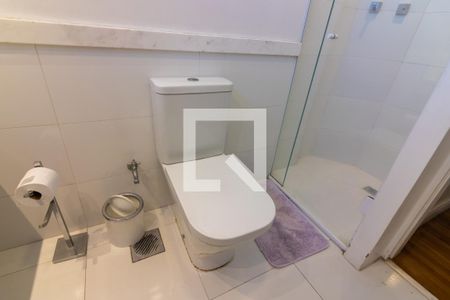 Apartamento à venda com 143m², 3 quartos e 2 vagasBanheiro 