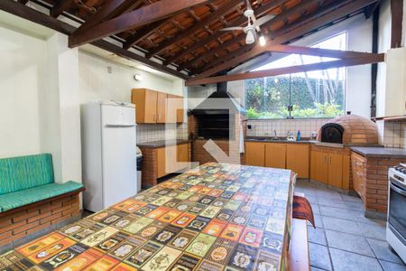 Apartamento à venda com 143m², 3 quartos e 2 vagasChurrasqueira/salão de jogos 