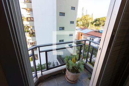 Apartamento à venda com 143m², 3 quartos e 2 vagasSuíte, varanda