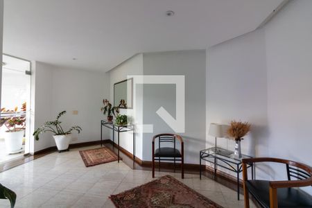 Apartamento à venda com 143m², 3 quartos e 2 vagasHall de entrada, térreo 