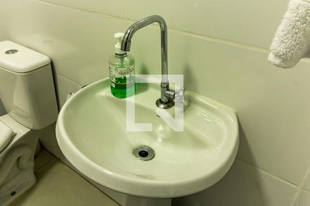 Apartamento para alugar com 73m², 2 quartos e sem vaga Apartamento para alugar com 73m², 2 quartos e sem vagaBanheiro Social