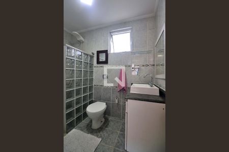 Banheiro do Quarto 1 - Suíte de casa à venda com 2 quartos, 100m² em Vila Metalurgica, Santo André