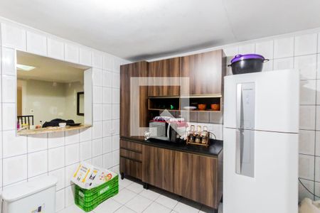 Casa à venda com 230m², 3 quartos e 2 vagasCozinha