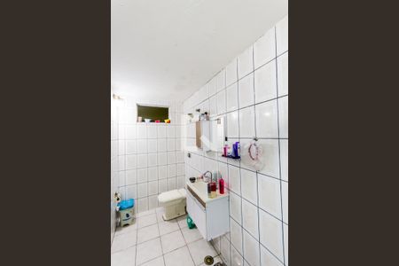 Casa à venda com 230m², 3 quartos e 2 vagasBanheiro da Suíte 1