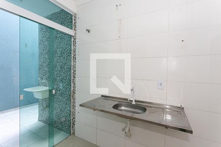 Cozinha e Área de Serviço de apartamento para alugar com 1 quarto, 30m² em Vila Marieta, São Paulo