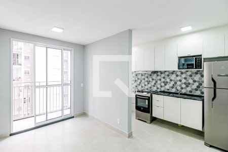 Sala de apartamento para alugar com 2 quartos, 42m² em Santo Amaro, São Paulo