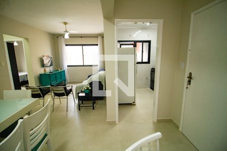 Sala de apartamento para alugar com 2 quartos, 79m² em Flórida, Praia Grande