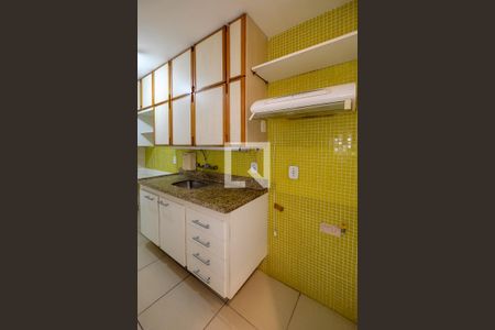 Apartamento à venda com 69m², 2 quartos e 1 vagaCozinha