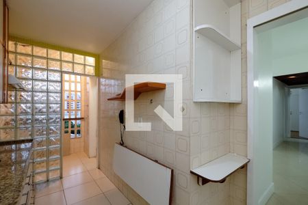 Apartamento à venda com 69m², 2 quartos e 1 vagaCozinha