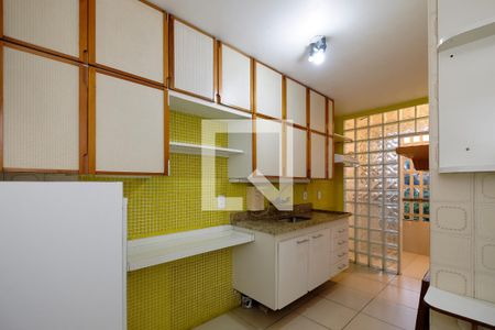 Apartamento à venda com 69m², 2 quartos e 1 vagaCozinha