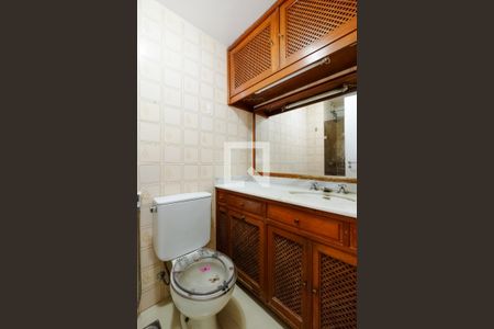 Apartamento à venda com 69m², 2 quartos e 1 vagaBanheiro da Suíte