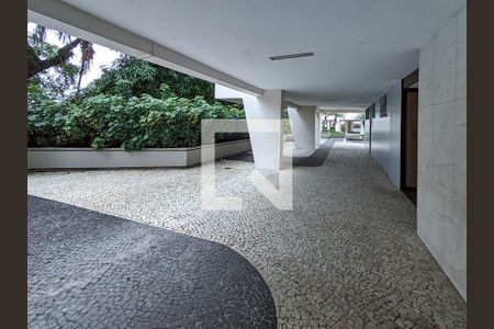 Apartamento à venda com 69m², 2 quartos e 1 vagaÁrea comum - Playground