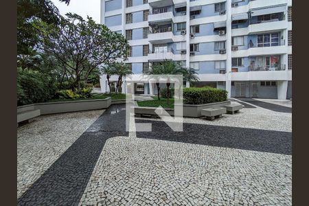 Apartamento à venda com 69m², 2 quartos e 1 vagaÁrea comum - Playground